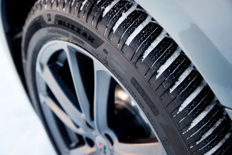 Bridgestone пуска на пазара новата Blizzak 6 ENLITEN